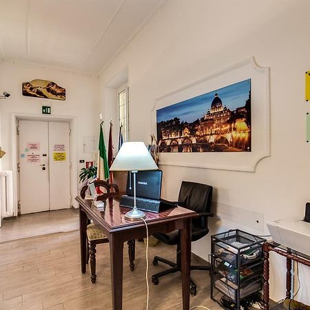 Hotel Domus 78 Roma Esterno foto