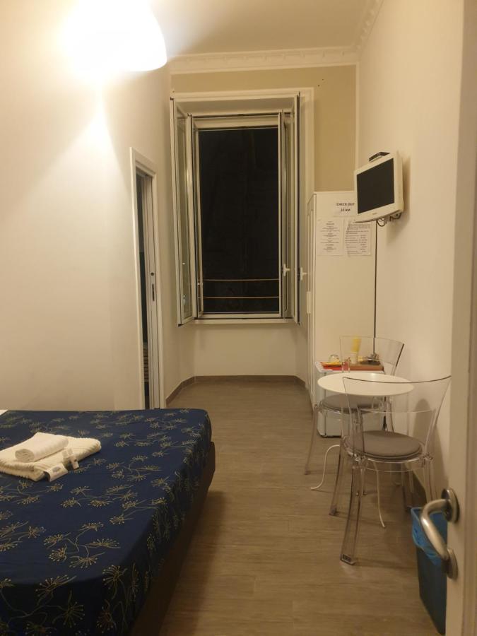 Hotel Domus 78 Roma Esterno foto