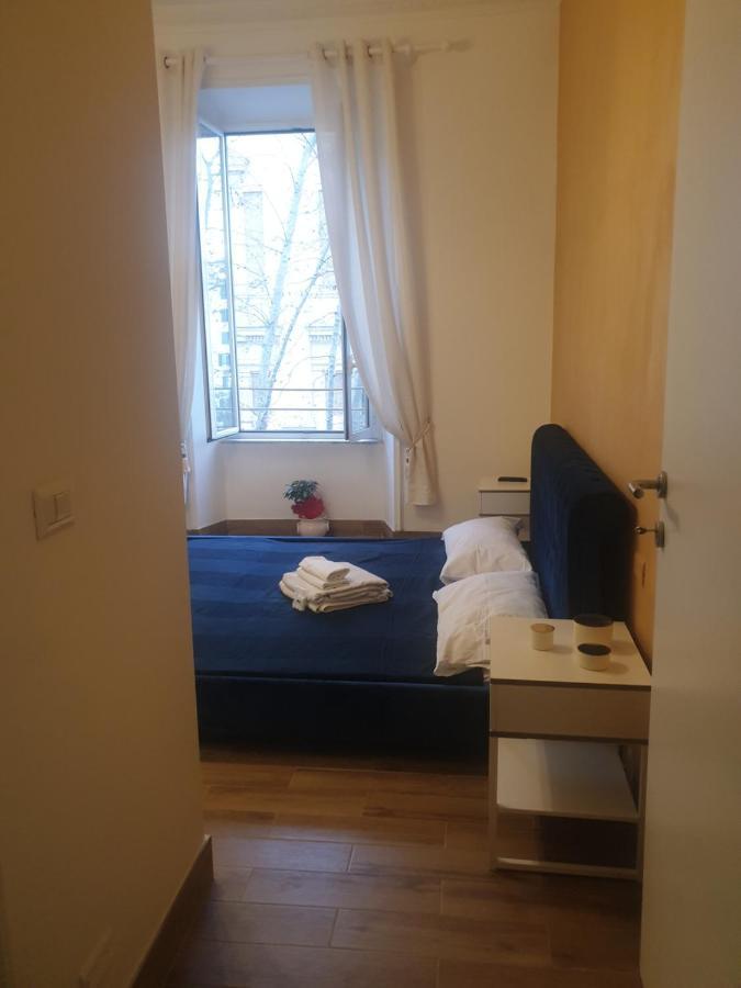 Hotel Domus 78 Roma Esterno foto