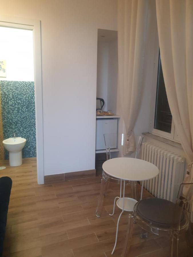 Hotel Domus 78 Roma Esterno foto