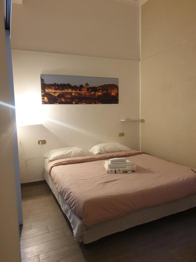 Hotel Domus 78 Roma Esterno foto